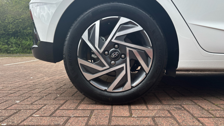 Hyundai i20 1.0T GDi Advance [Nav] 5dr Petrol Hatchback